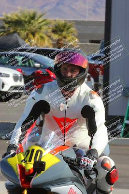 media/Mar-20-2023-Moto Forza (Mon) [[d0bbc59e78]]/Around the Pits/